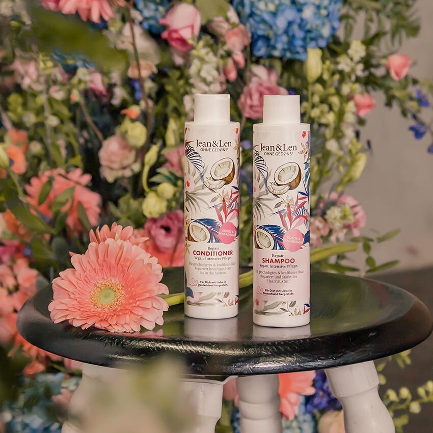 repair-set-shampoo-conditioner-flowermood1.jpg